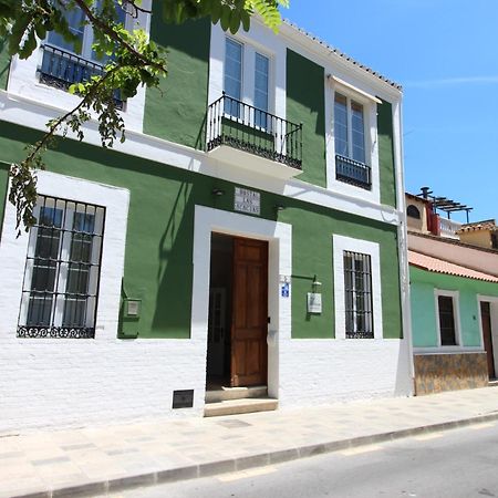 Hostal Las Acacias มาลากา ภายนอก รูปภาพ