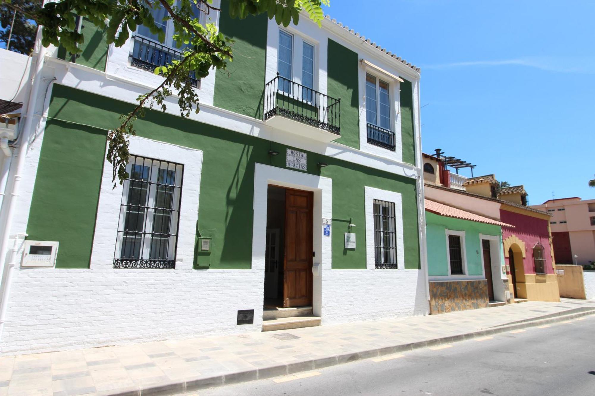 Hostal Las Acacias มาลากา ภายนอก รูปภาพ