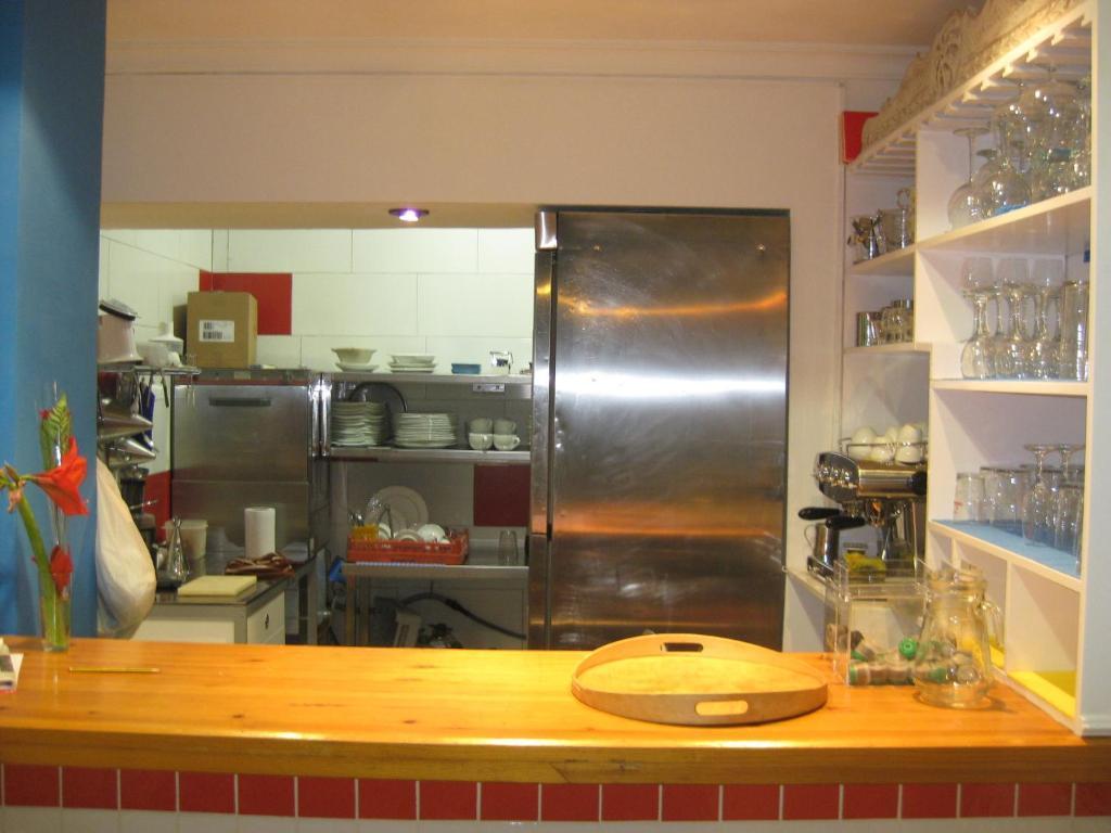 Hostal Las Acacias มาลากา ภายนอก รูปภาพ